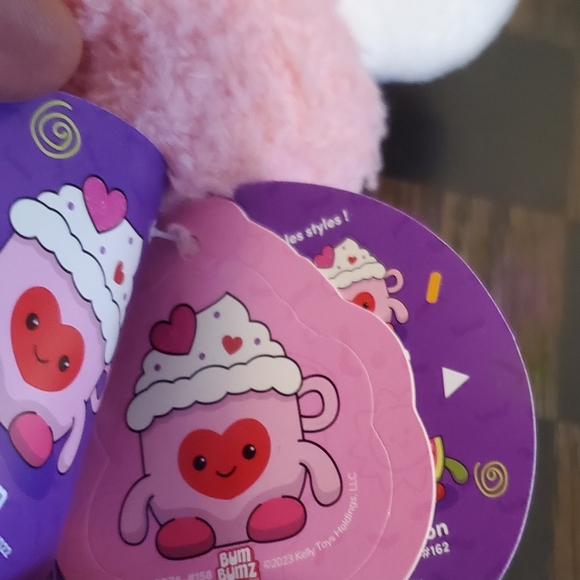 New 7.5” Meghan the Mug Valentine’s Day Bum Bumz - Picture 6 of 7